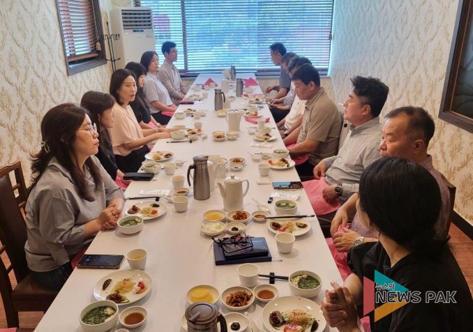 수원시 장안구 정자2동, 제1·2기 주민자치회 임원진 오찬 간담회 개최