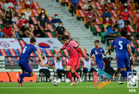 황선홍호, 싱가포르 꺾고 3전승