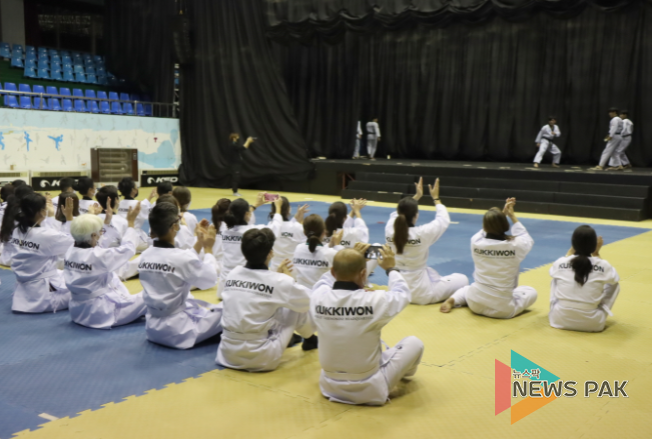 모국 태권도 체험