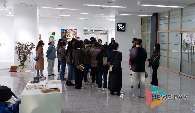 안산시 상록구, 혜안 갤러리에서 예술작품 전시회 개최