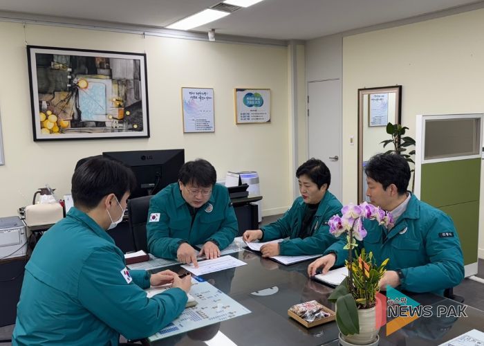 안치권 의왕시 부시장, 지속되는 한파에 응급대피소 운영 점검