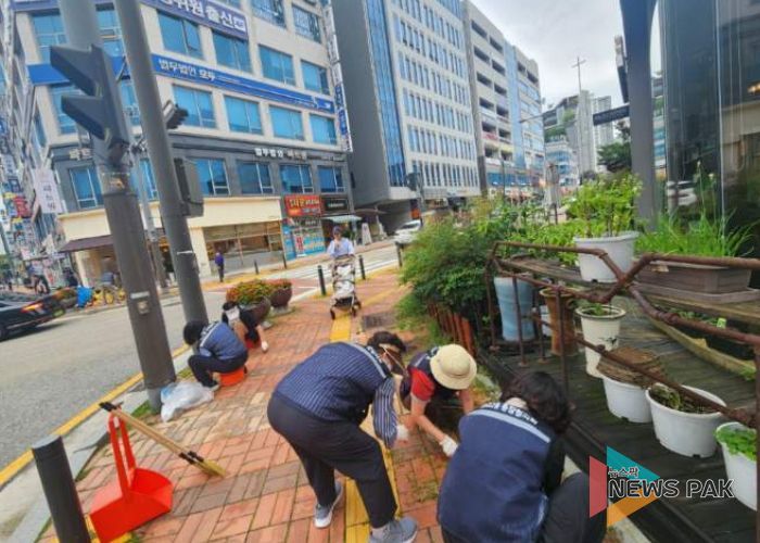 수원시 영통구 광교2동, ‘대한민국 새단장 주간’ 맞이 환경 정비