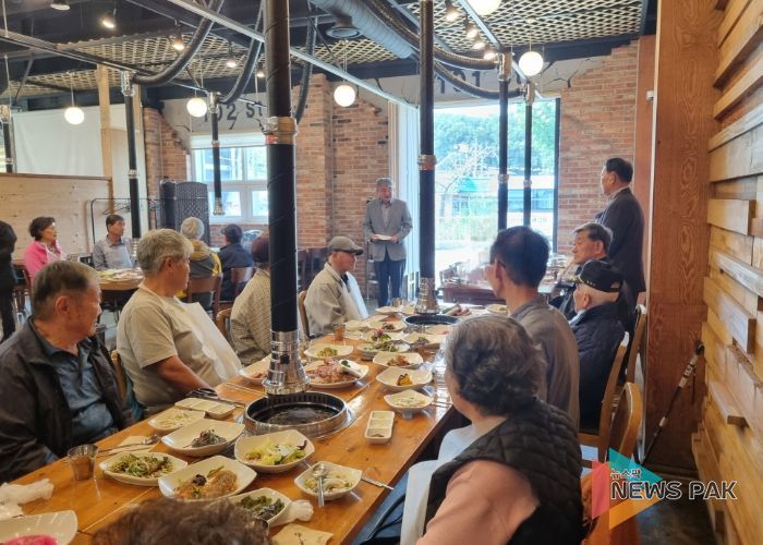 고양시 가좌동, ‘노인의 날 기념 경로잔치’ 개최