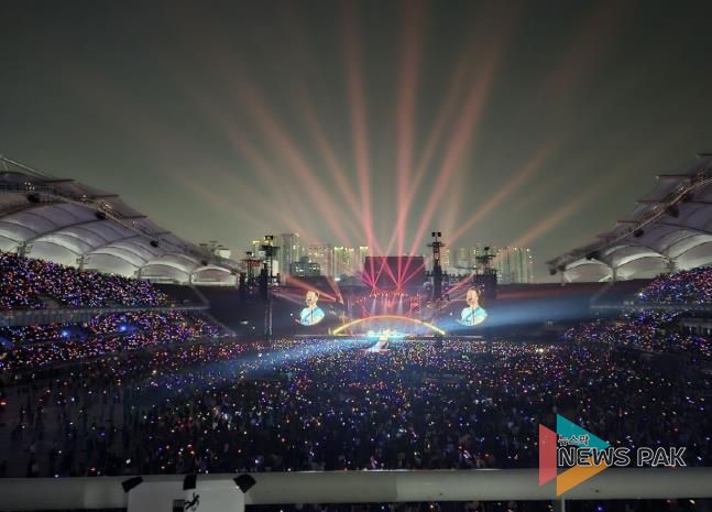 고양종합운동장에서 열린 콜드플레이 내한공연(사진 제공=라이브네이션코리아)