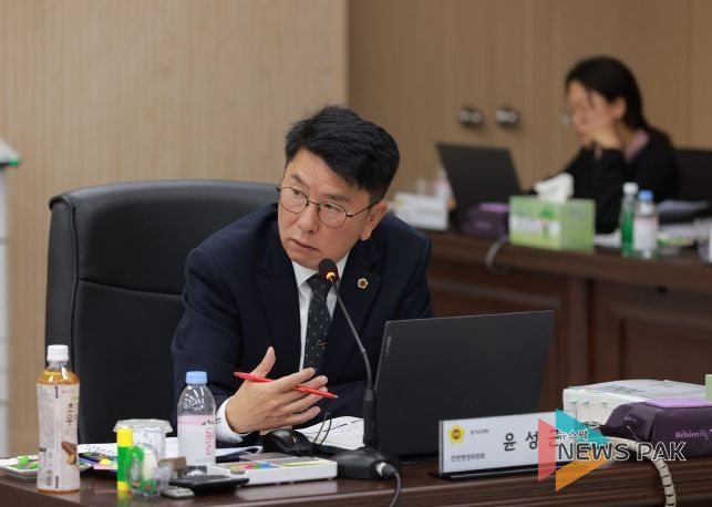 경기도의회 안전행정위원회 윤성근 부위원장