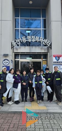 고양시 중산1동 안전보안관, 담벼락 도색⋯재능기부로 밝은 동네 만들어