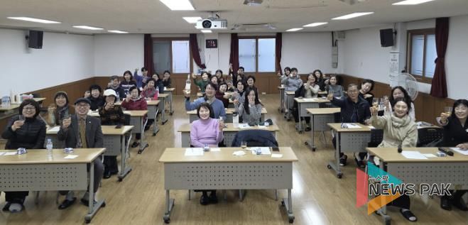 수원시 팔달구 우만2동 주민자치회, 재능기부 '쏙쏙특강' 개최