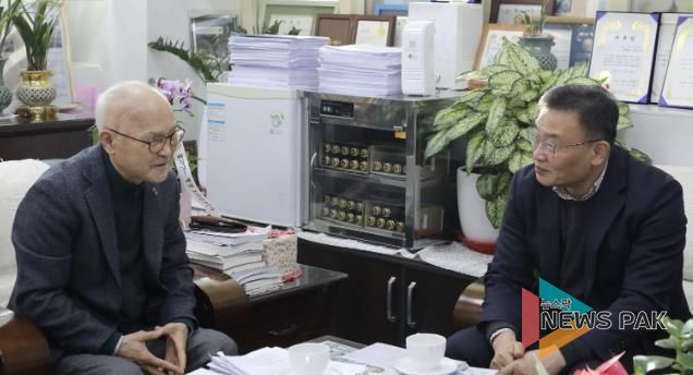 수원시 팔달구, 설 명절 앞두고 대한노인회 팔달구지회 방문해