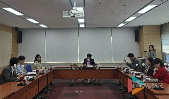 용인특례시는 23일 시청 컨퍼런스룸에서 학교폭력대책지역협의회를 열었다