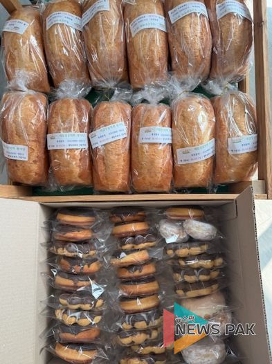 고양시 중산2동, 저소득 가구 대상‘행복 빵’전달사업 진행