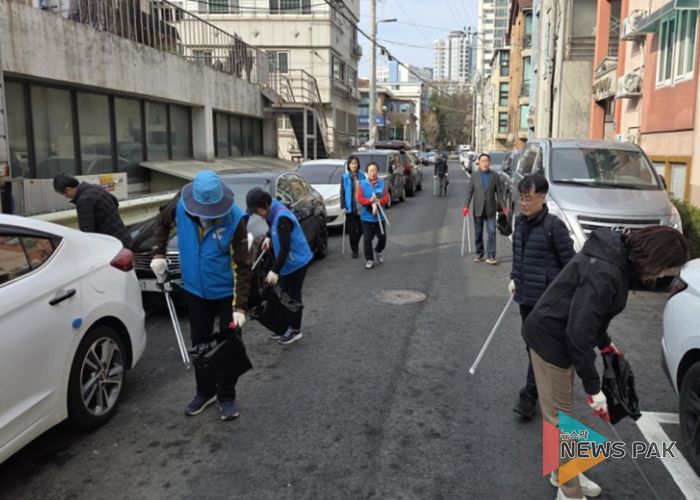고양시 성사2동 주민자치회, ‘깨끗한 마을 만들기 위한 환경 정화활동’ 실시