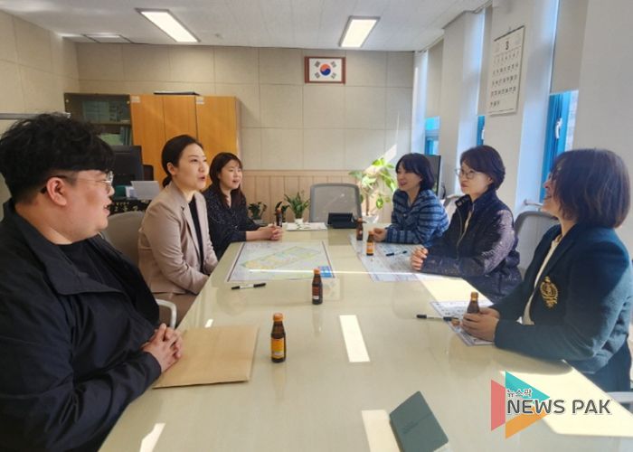 고양시 백석2동 지역사회보장협의체-고양시 흰돌종합사회복지관 ‘지역사회 보건·복지서비스 통합지원 목적’ 업무 협약 체결