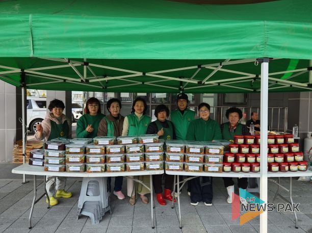 팽성읍 새마을부녀회, 이웃사랑 계절 김치 나눔 실천