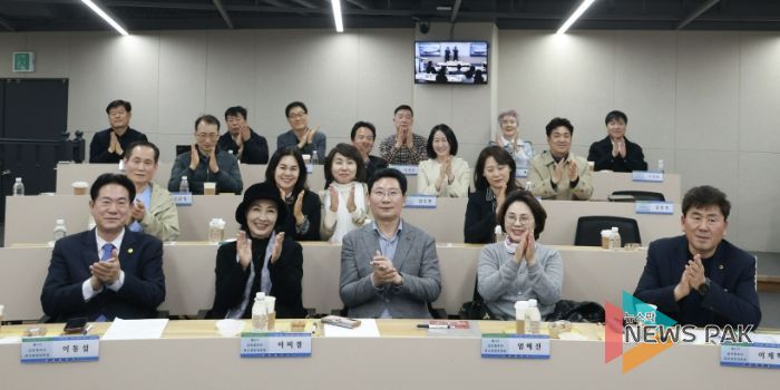 이상일 용인특례시장이 3월 31일 저녁 강남대학교 글로벌리더 최고경영자과정 수강생을 대상으로 특강을 진행했다.