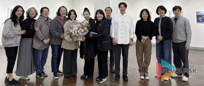 수원시 영통구 광교1동, 주민자치센터 프로그램 '수채화반 담빛회' 두번째 작품 전시회 개최