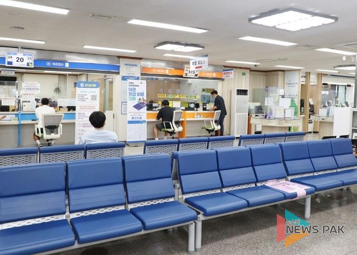 안양시청 별관1층 종합민원실 내부모습