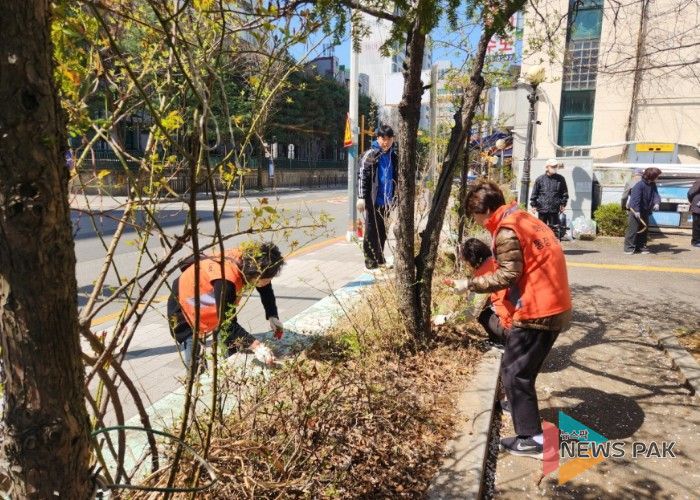 고양시 화정2동, 행정복지센터 앞 화단 정비 실시